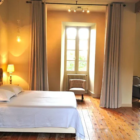 Chateau Ladausse Hotel