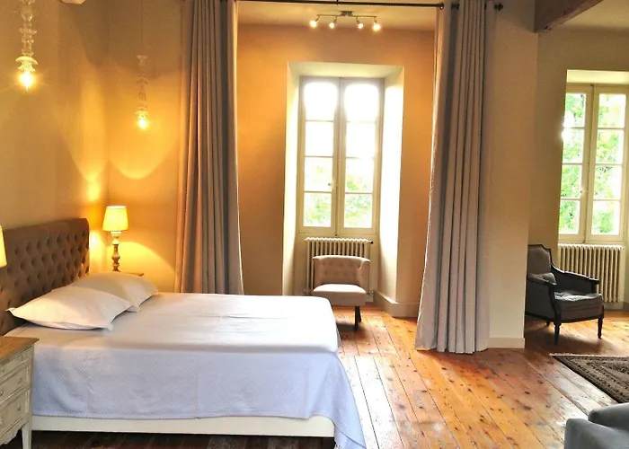 Chateau Ladausse Hotel