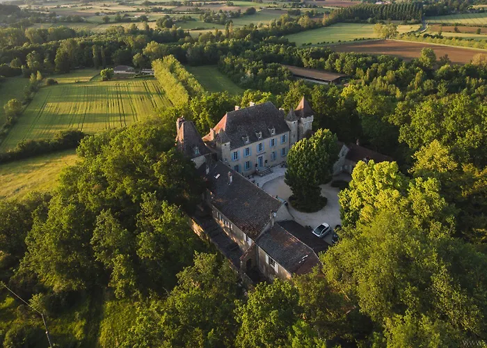 Chateau Ladausse Hotel *